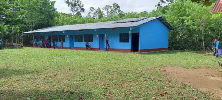 Instituto-Puente-Chama-Grande-1-Coban-educacion-rural